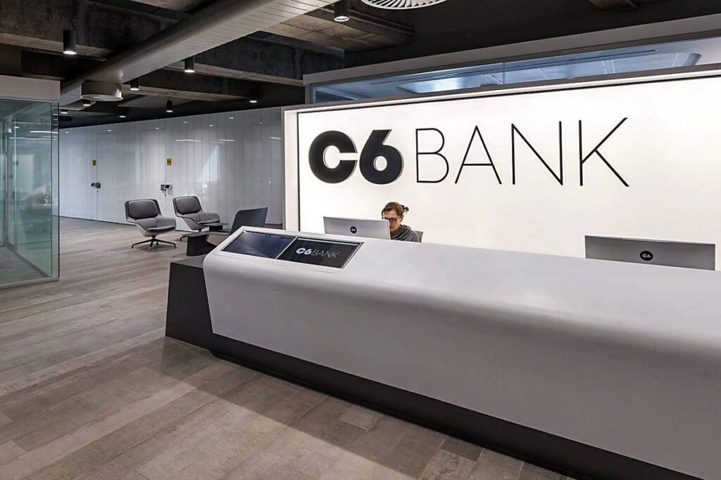 Bancários acusam C6 de pagar PLR menor do que o previsto - 09/04/2025 - Mercado